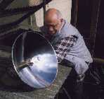 Alphonse Vassallo aiming solar Stirling engine
